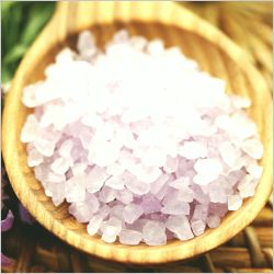 Морская соль для женской красоты