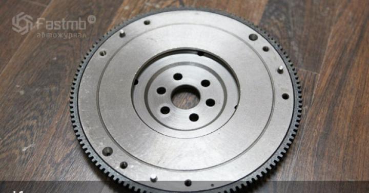 Replacement and repair of the flywheel: basic difficulties