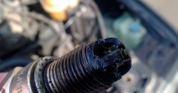What to do if the spark plugs are flooded